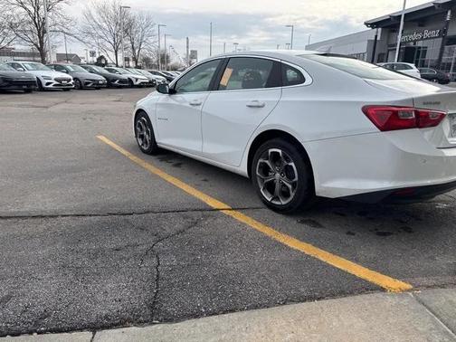 2024 Chevrolet Malibu FWD 1LT