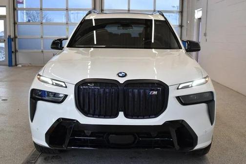 2026 BMW X7 M60i