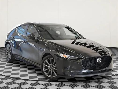2024 Mazda Mazda3 FWD w/Preferred Package