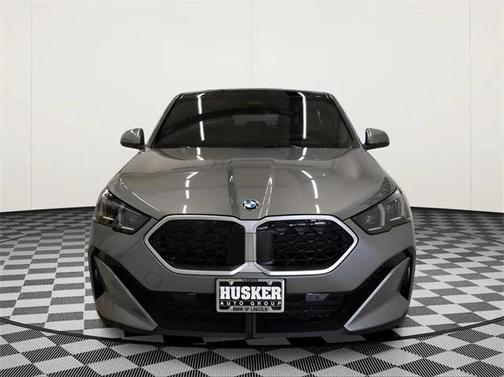 2025 BMW X2 xDrive28i