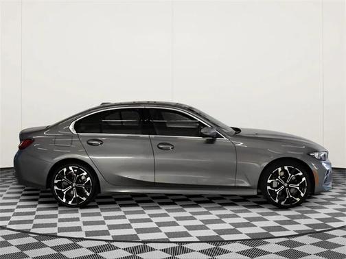 2026 BMW 330 i xDrive