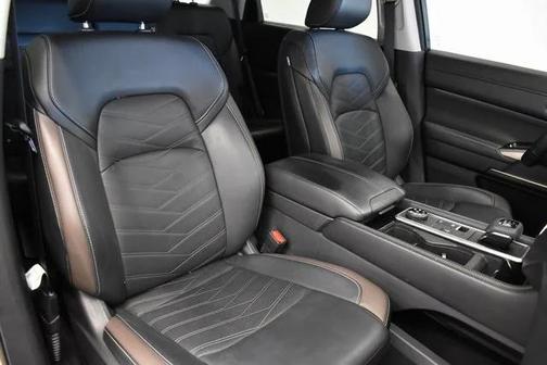 2023 Nissan Pathfinder Platinum 4WD