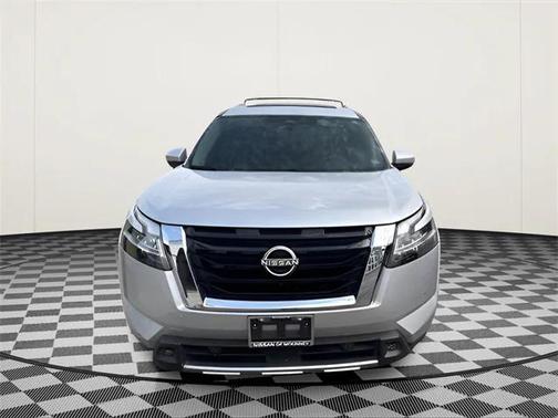 2023 Nissan Pathfinder Platinum 4WD