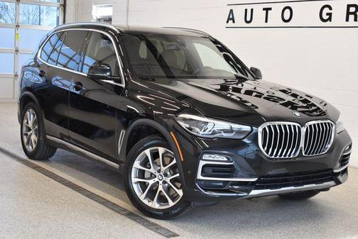 Black Sapphire Metallic 2020 BMW X5 xDrive40i
