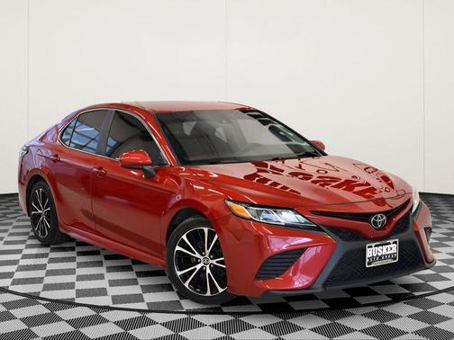 Supersonic Red 2020 Toyota Camry SE