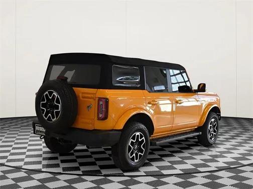 2022 Ford Bronco Outer Banks