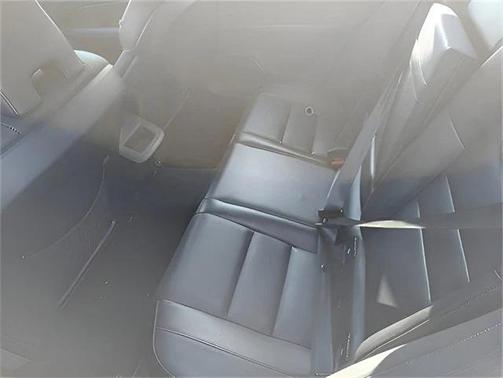 2024 Volvo S60 B5 Core Dark Theme