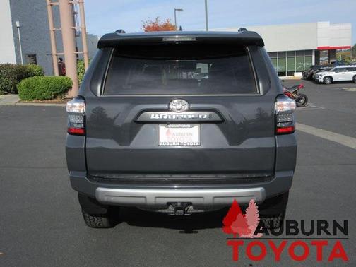 2024 Toyota 4Runner TRD Off Road