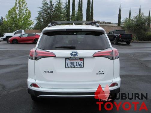 2016 Toyota RAV4 Hybrid XLE