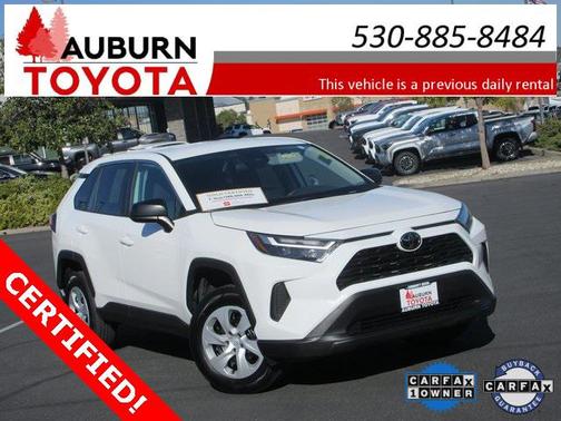 2024 Toyota RAV4 LE