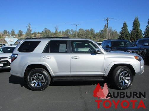2024 Toyota 4Runner TRD Off Road