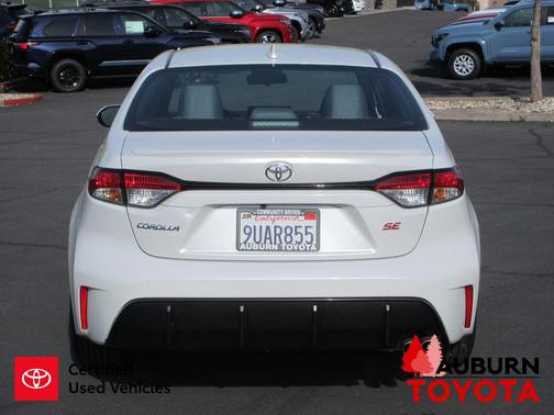 2025 Toyota Corolla SE