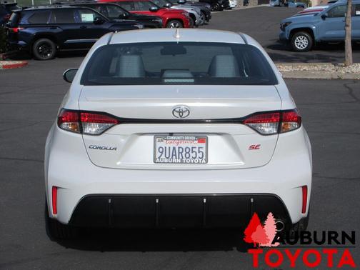 2025 Toyota Corolla SE