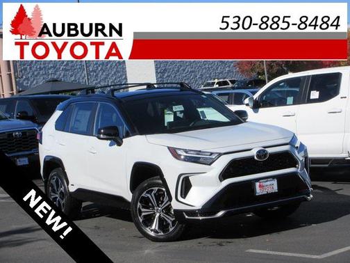 2025 Toyota RAV4 Hybrid SE