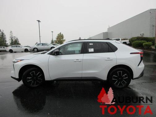 2026 Toyota bZ XLE Plus