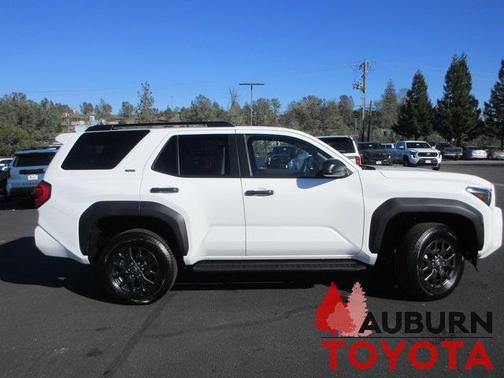 2025 Toyota 4Runner SR5