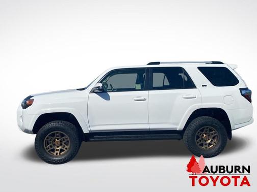 White 2022 Toyota 4Runner SR5 Premium