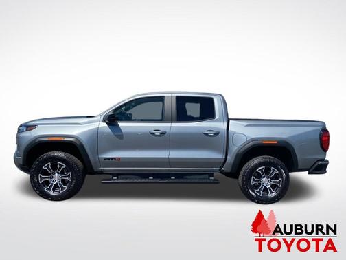 Sterling Metallic 2025 GMC Canyon AT4