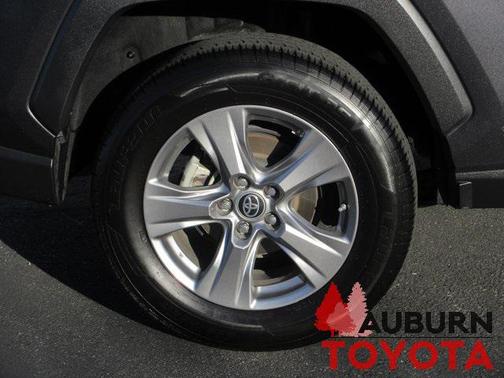 2022 Toyota RAV4 Hybrid LE