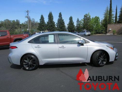 2025 Toyota Corolla SE
