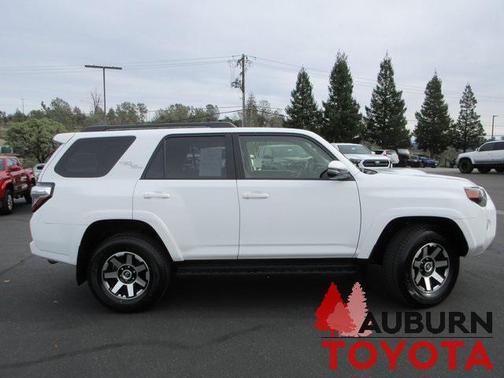 2024 Toyota 4Runner TRD Off Road Premium