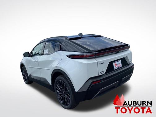 Wind Chill Pearl w/Midnight Black Metallic Roof 2026 Toyota C-HR XSE