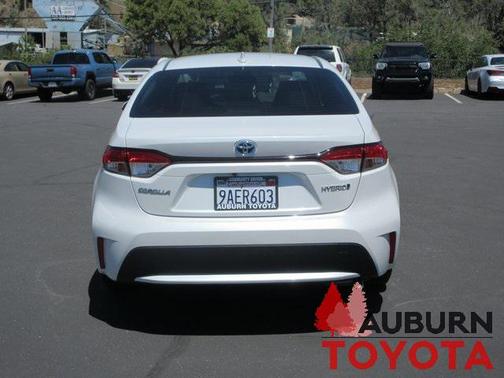 2022 Toyota Corolla Hybrid LE