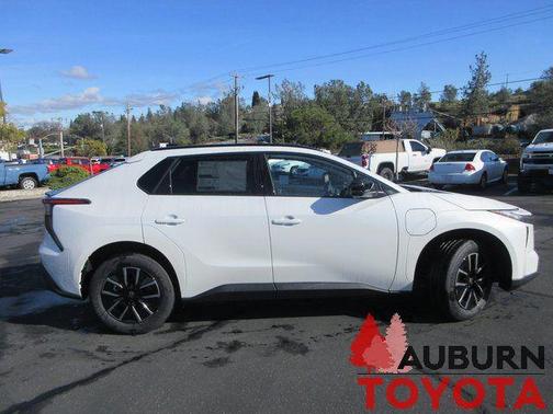 2026 Toyota bZ XLE Plus