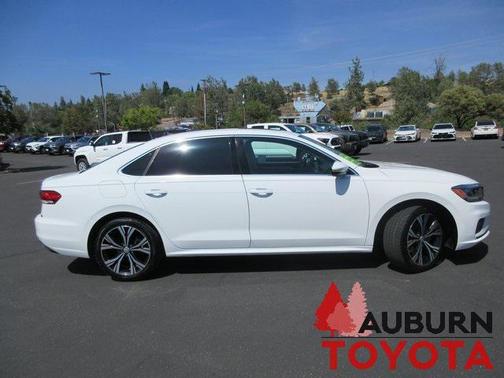 2021 Volkswagen Passat 2.0T SE