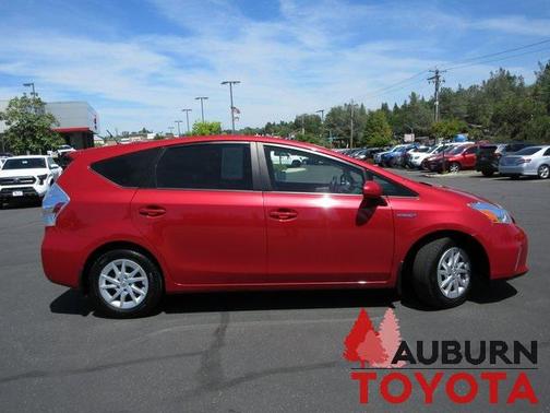 2012 Toyota Prius v Two