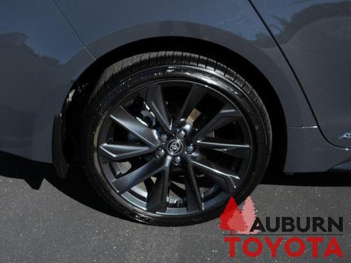 2025 Toyota Corolla Hybrid SE