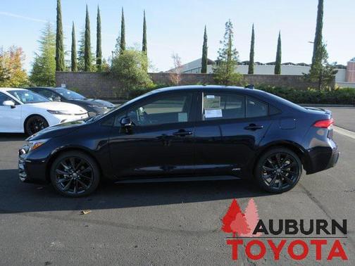 2026 Toyota Corolla Hybrid SE