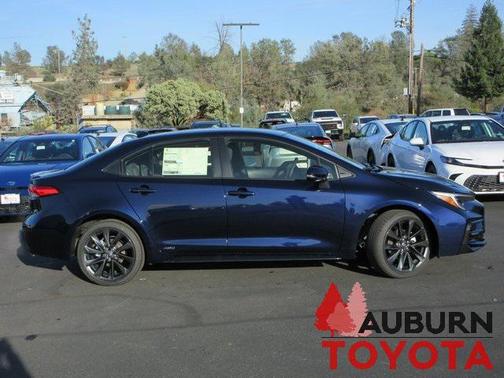 2026 Toyota Corolla Hybrid SE