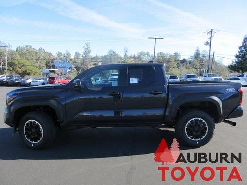 2026 Toyota Tacoma Hybrid TRD Off Road