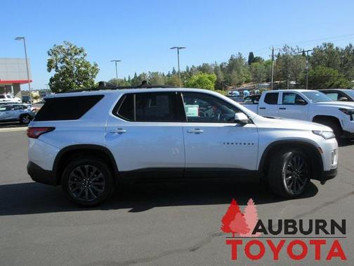 2022 Chevrolet Traverse RS