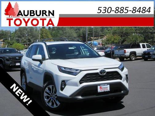 2025 Toyota RAV4 XLE Premium