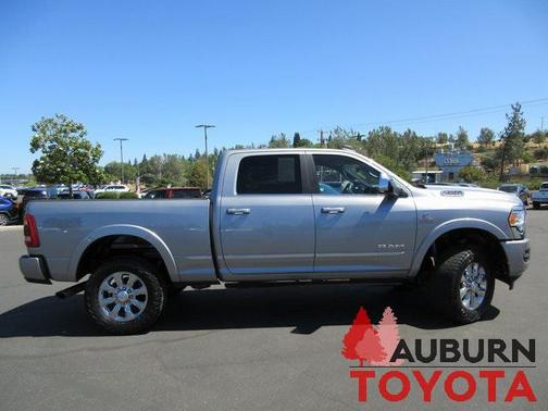2020 RAM 2500 Limited Crew Cab 4X4 6'4' Box