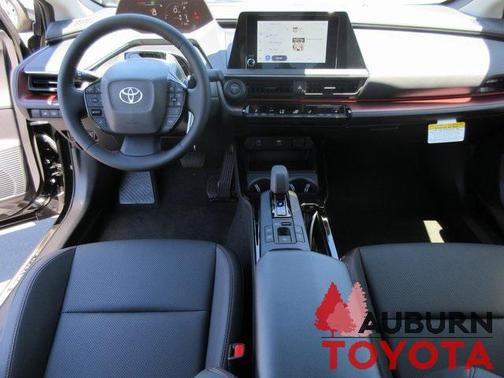 2025 Toyota Prius L