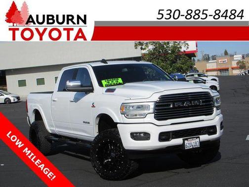 2020 RAM 2500 Laramie Crew Cab 4X4 6'4' Box