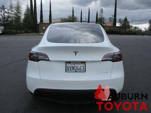 2021 Tesla Model Y Long Range Dual Motor All-Wheel Drive