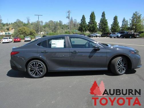 2025 Toyota Camry XLE