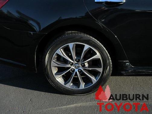 2016 Toyota Avalon XLE