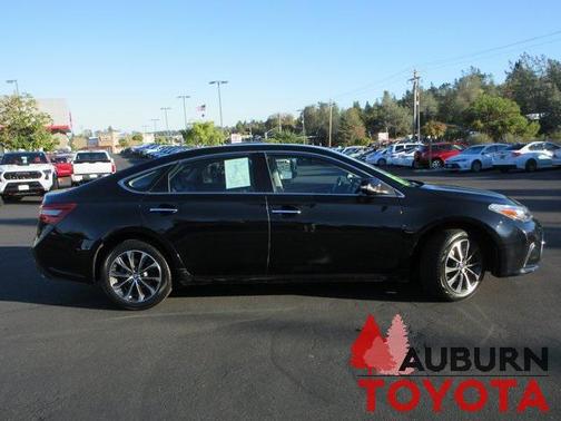 2016 Toyota Avalon XLE
