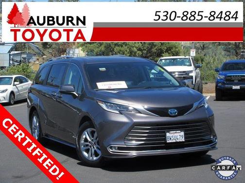 2021 Toyota Sienna Limited 7-Passenger