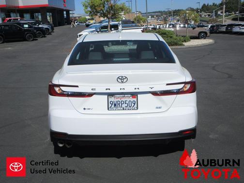 2026 Toyota Camry SE