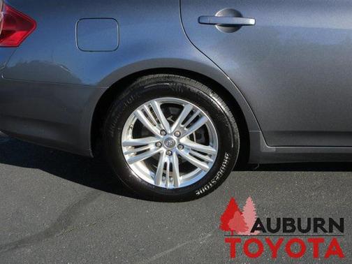 2011 INFINITI G37 Journey