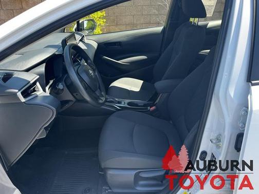 2022 Toyota Corolla Hybrid LE