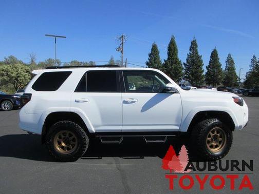 2023 Toyota 4Runner TRD Off Road Premium