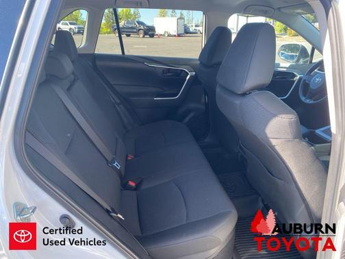 Ice Cap 2024 Toyota RAV4 Hybrid LE