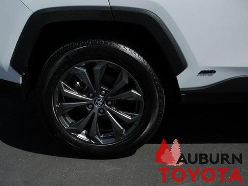 2023 Toyota RAV4 Hybrid XLE Premium